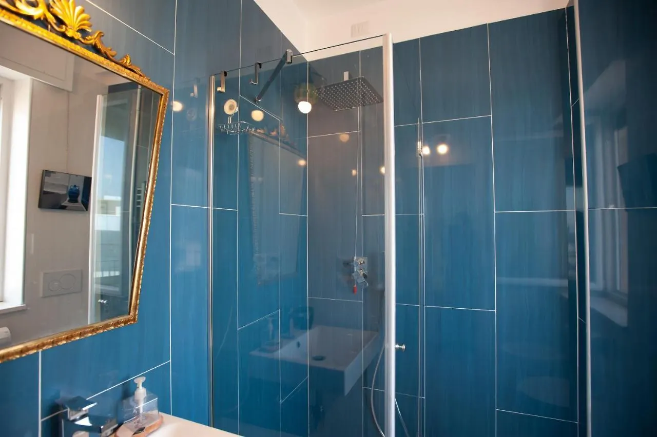 B&B Ichome Napoli - Maison D'Artiste 2*, Naples