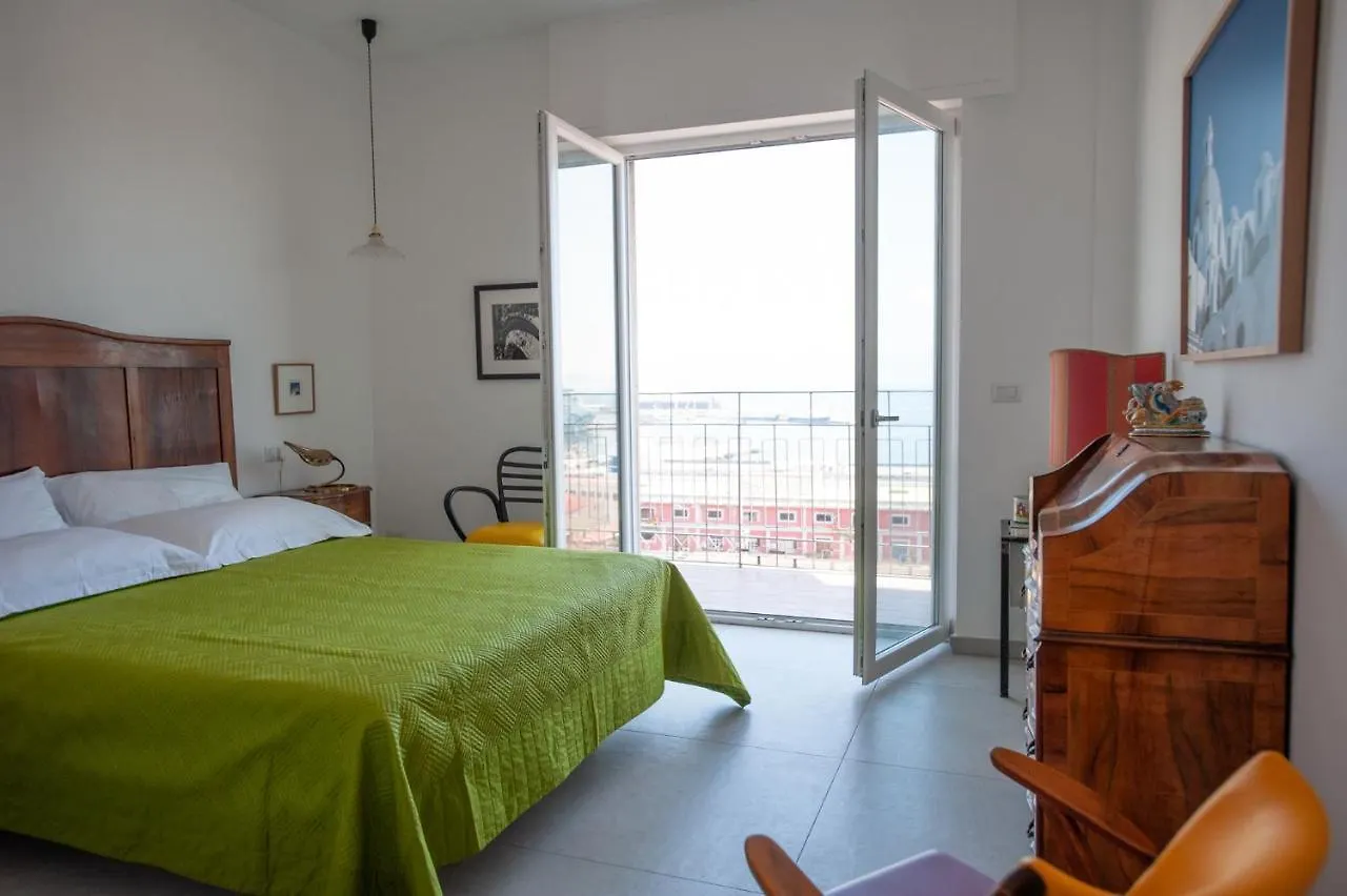 B&B Ichome Napoli - Maison D'Artiste 2*, Naples